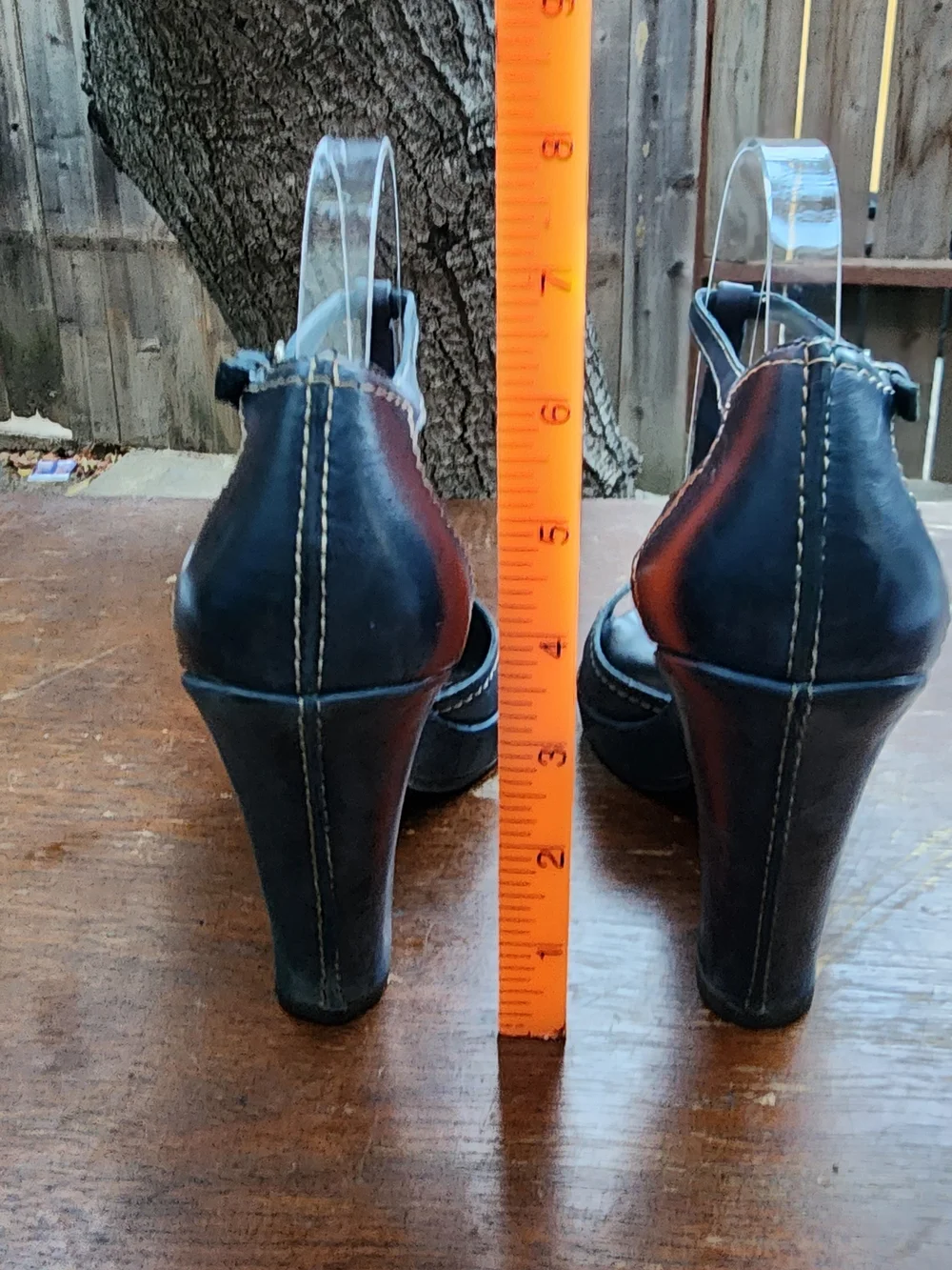 Aerosoles Navy Blue Leather T-Strap Peep Toe Block Heels Size 8